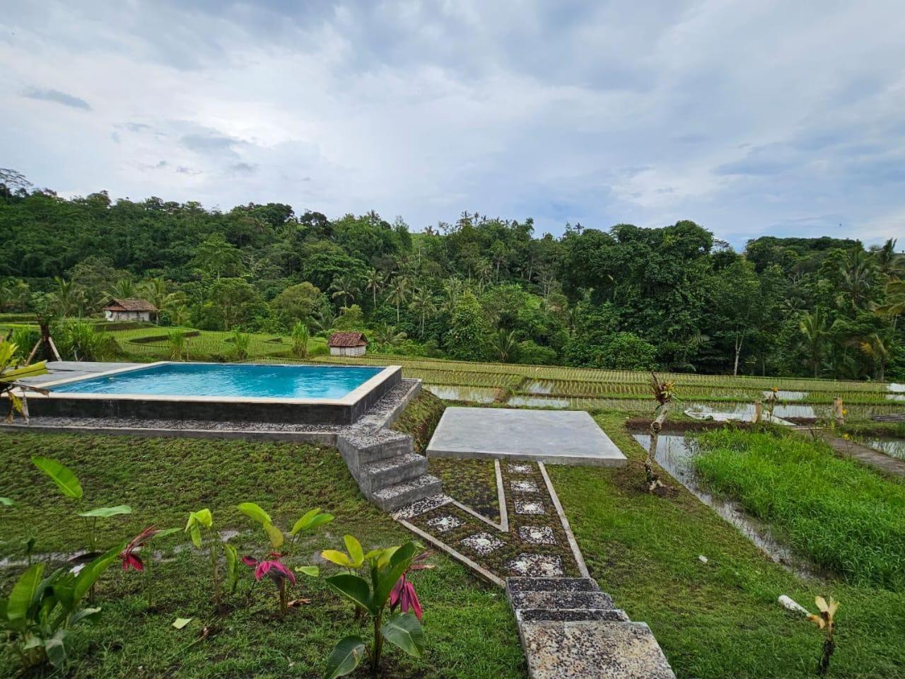 Umauthu Bali Villa ตาบานัน ภายนอก รูปภาพ