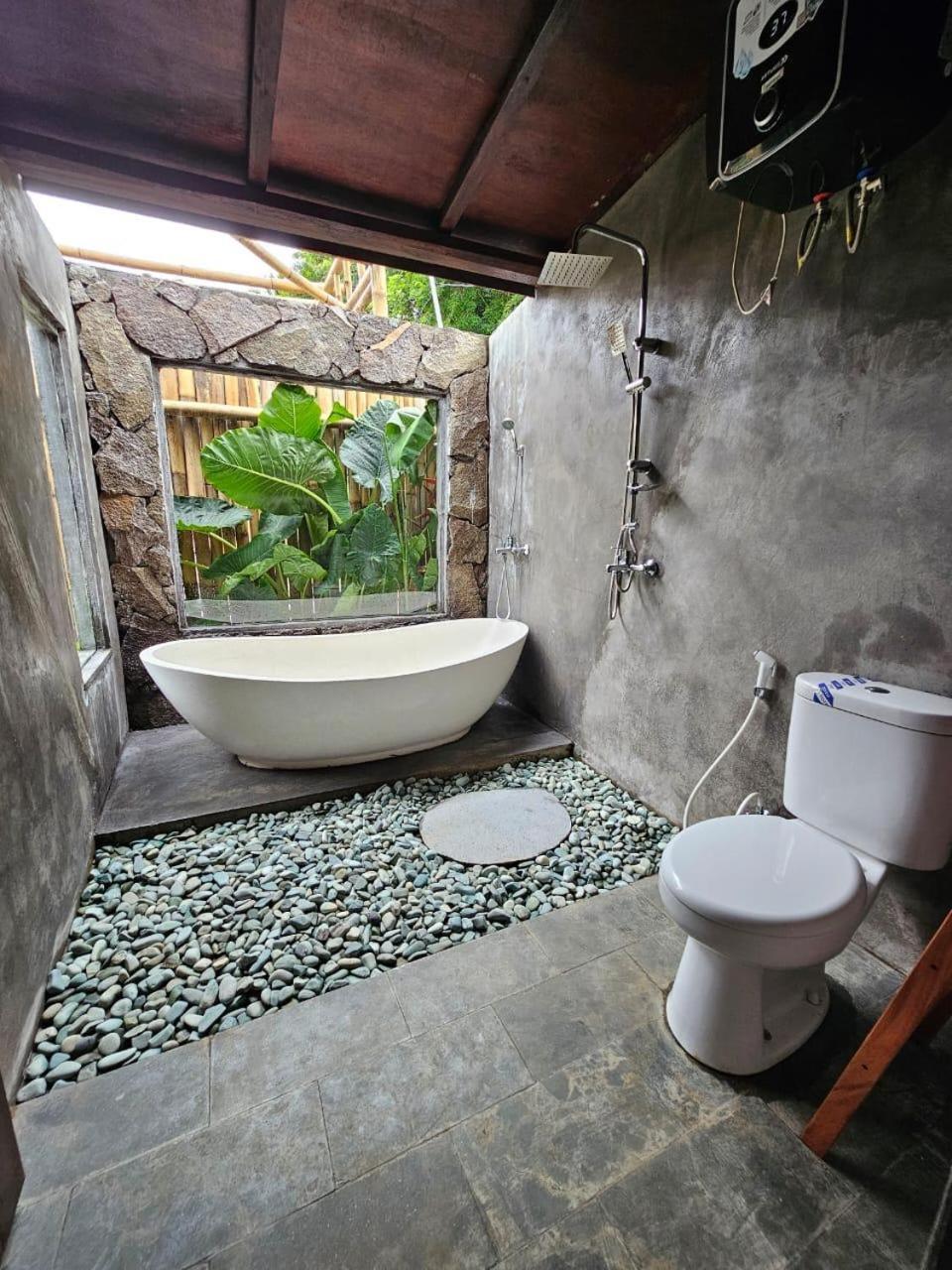 Umauthu Bali Villa ตาบานัน ภายนอก รูปภาพ